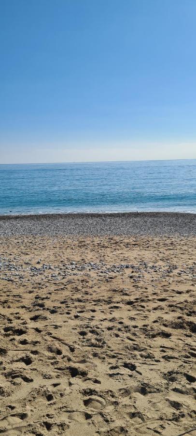 Villa Ange Azur Villeneuve-Loubet Bagian luar foto